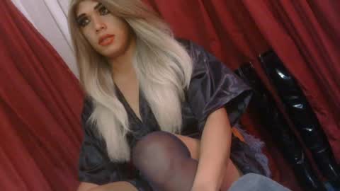 Snapshot of lady_athenax chatting on 12, 7, 2026 Athena online show from 12, 7, 2026