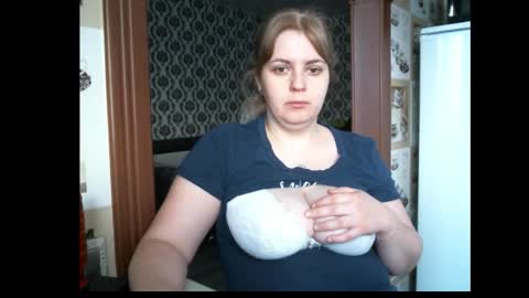 lady cute cat29 online show from 17, 12, 2025