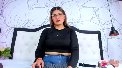 LADY  online show from 18, 2, 2026