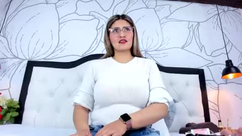 Snapshot of lady_falcon chatting on 28, 6, 2026 LADY online show from 28, 6, 2026