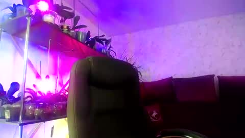 Snapshot of lady_gloria chatting on 5, 7, 2026 Lady Gloria online show from 5, 7, 2026