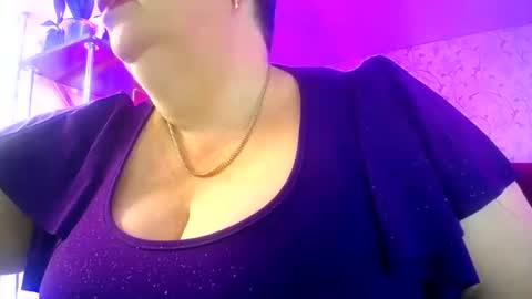 Snapshot of lady_gloria chatting on 7, 7, 2026 Lady Gloria online show from 7, 7, 2026