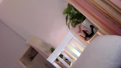 Stella online show from 10, 2, 2026