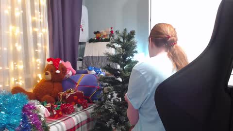 Snapshot of lady_inari chatting on 22, 12, 2024 Angelika online show from 22, 12, 2024