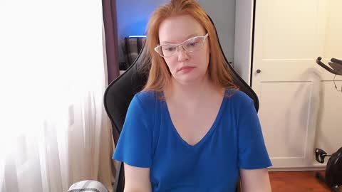 Snapshot of lady_inari chatting on 26, 4, 2026 Angelika online show from 26, 4, 2026