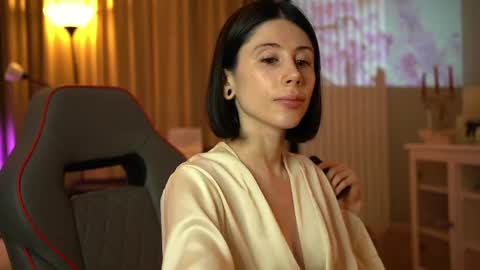 lady_nicolett online show from 25, 5, 2026