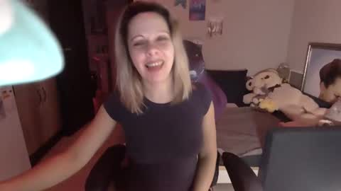 Snapshot of lady_smile69 chatting on 12, 2, 2025 lady_smile69 online show from 12, 2, 2025