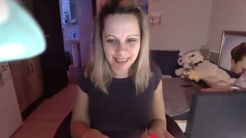 Snapshot of lady_smile69 chatting on 12, 2, 2025 lady_smile69 online show from 12, 2, 2025