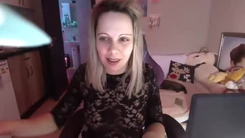 Snapshot of lady_smile69 chatting on 16, 2, 2025 lady_smile69 online show from 16, 2, 2025