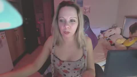 Snapshot of lady_smile69 chatting on 20, 2, 2025 lady_smile69 online show from 20, 2, 2025