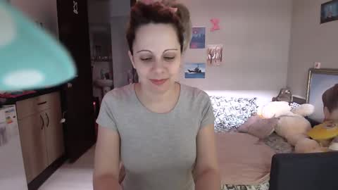 Snapshot of lady_smile69 chatting on 12, 3, 2025 lady_smile69 online show from 12, 3, 2025