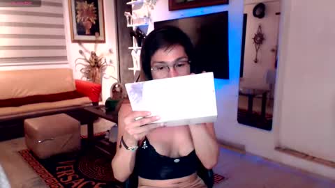 M MMY online show from 7, 10, 2025