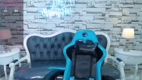 Lady Violet Bridgerton online show from 11, 1, 2025