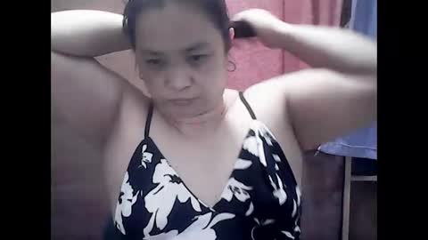 Snapshot of ladybignipples4u chatting on 21, 9, 2025 ladybignipples4u online show from 21, 9, 2025