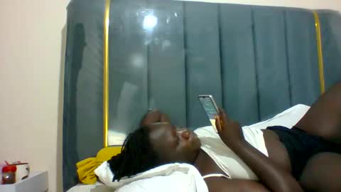 lindah32 online show from 29, 12, 2024