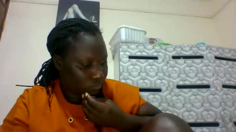 lindah32 online show from 14, 1, 2025