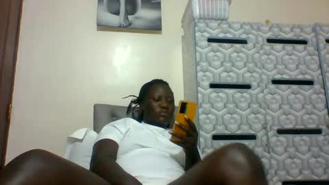 lindah32 online show from 16, 1, 2025