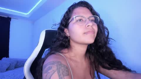  Lady  online show from 7, 3, 2025