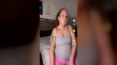 Snapshot of ladycreamypr1 chatting on 13, 7, 2026 onlyfans Ladycreamypr online show from 13, 7, 2026