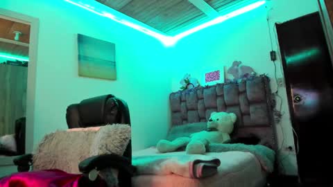 leidy daniela online show from 15, 12, 2024