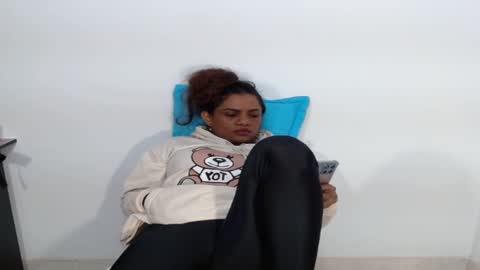 lady online show from 17, 2, 2026