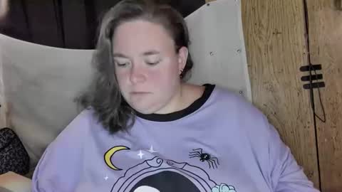 LadyLynn13 online show from 17, 11, 2025