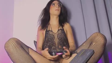 Snapshot of ladys_horny chatting on 16, 9, 2025 Camila y Ashley online show from 16, 9, 2025