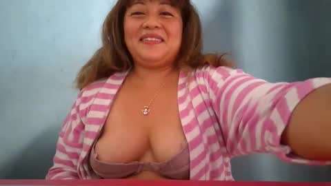 Snapshot of ladysophiebaby1 chatting on 19, 5, 2026 Ladysophiebaby1s online show from 19, 5, 2026