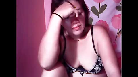 Snapshot of ladysweet4u69 chatting on 9, 6, 2026 ladysweet4u69 online show from 9, 6, 2026