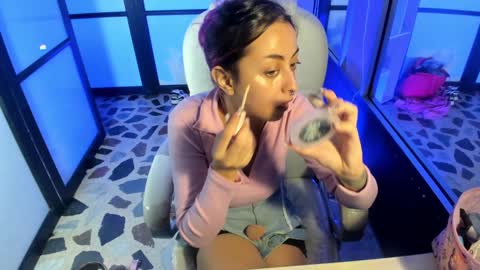 Lady  online show from 5, 1, 2025