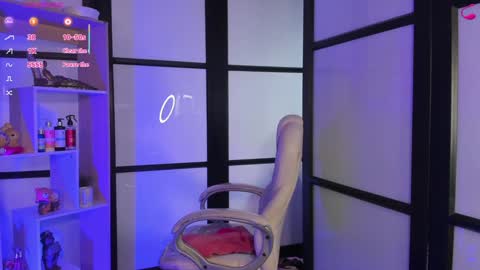 Lady  online show from 17, 1, 2025