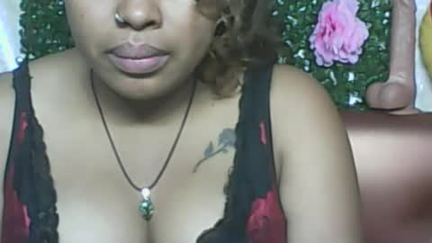 Snapshot of ladyxsnakes chatting on 27, 9, 2025 LadyXSnakes online show from 27, 9, 2025