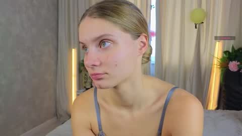 Lilia online show from 11, 10, 2025