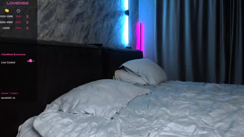 Snapshot of laflamebella chatting on 6, 2, 2025 Bella online show from 6, 2, 2025