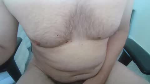 Snapshot of laguy72 chatting on 6, 1, 2025 laguy72 online show from 6, 1, 2025