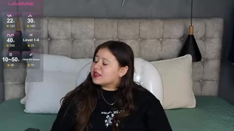    online show from 7, 11, 2025