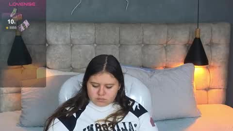    online show from 20, 12, 2025