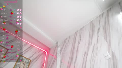 Snapshot of laia_angel_b chatting on 21, 1, 2025 Laia online show from 21, 1, 2025