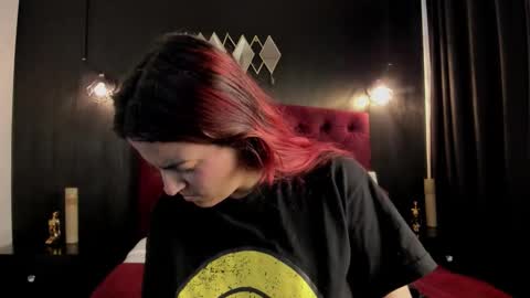 Snapshot of laia_jonees chatting on 5, 10, 2025 Laia online show from 5, 10, 2025