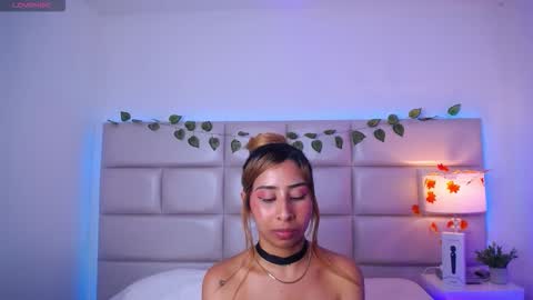 Laila Stilwills online show from 9, 11, 2025