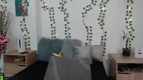 Snapshot of lairen_baby chatting on 23, 4, 2026 lairen baby online show from 23, 4, 2026