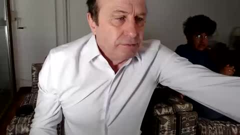 Snapshot of lajose52 chatting on 1, 1, 2025 lajose52 online show from 1, 1, 2025