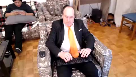 Snapshot of lajose52 chatting on 11, 2, 2025 lajose52 online show from 11, 2, 2025