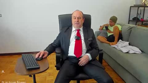 Snapshot of lajose52 chatting on 11, 9, 2025 lajose52 online show from 11, 9, 2025