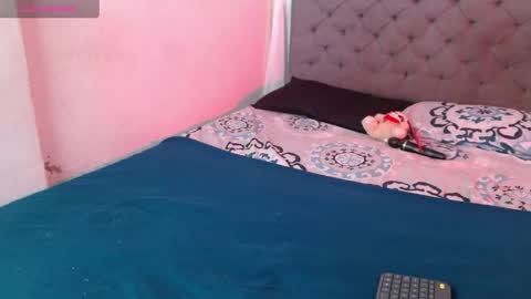 IG222dmm  online show from 10, 1, 2025