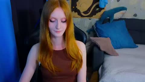 Snapshot of laksmrrr chatting on 10, 7, 2026 Lu Alex online show from 10, 7, 2026