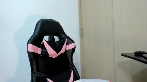 Lala online show from 8, 3, 2026