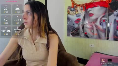 Lala clark online show from 5, 11, 2025