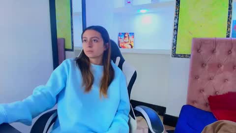 Lala clark online show from 18, 11, 2025