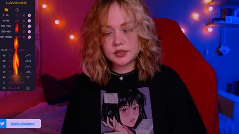 Snapshot of lala_loulou chatting on 21, 12, 2024 Nicky online show from 21, 12, 2024